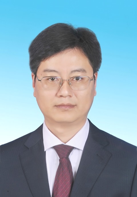 Yongrui He