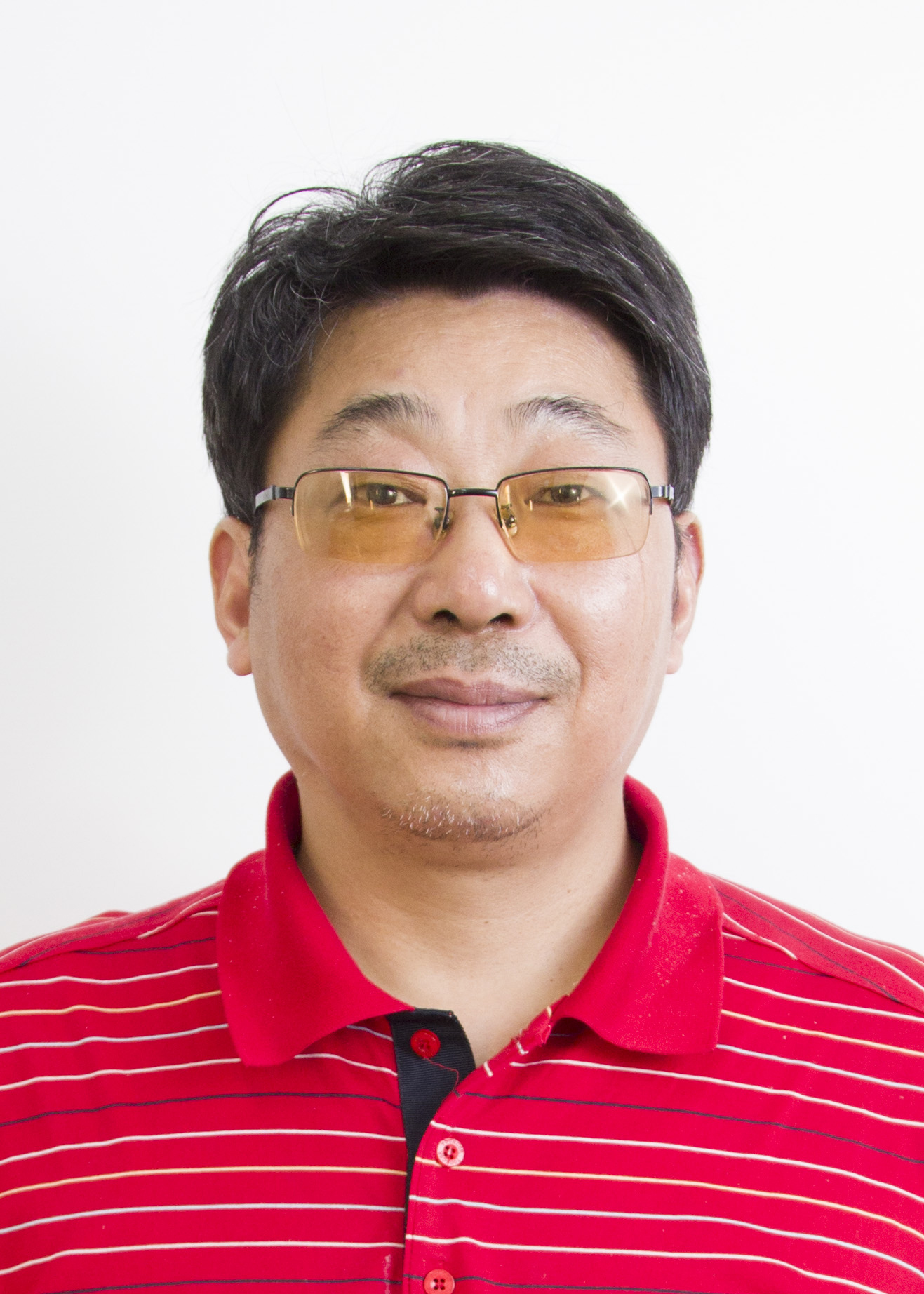 Yunxiang Wang