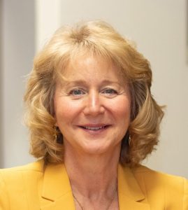 Jennifer Sinclair Curtis