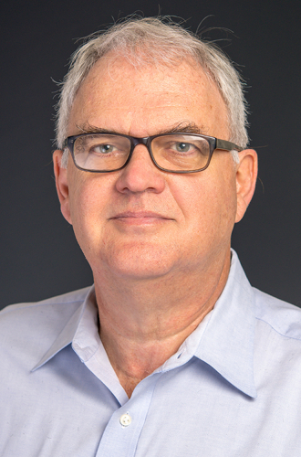 Daniel J Heinzen