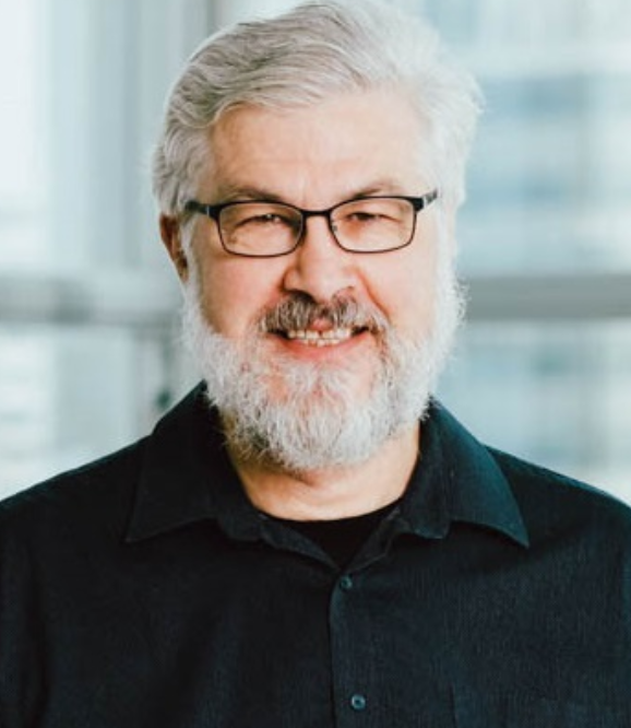 Stefan Adams