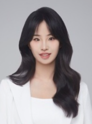 Xiaoqian Zhang