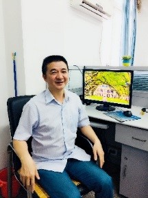 Jinjun Huang