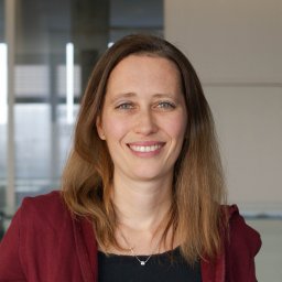 Gwendolin B. Sajons