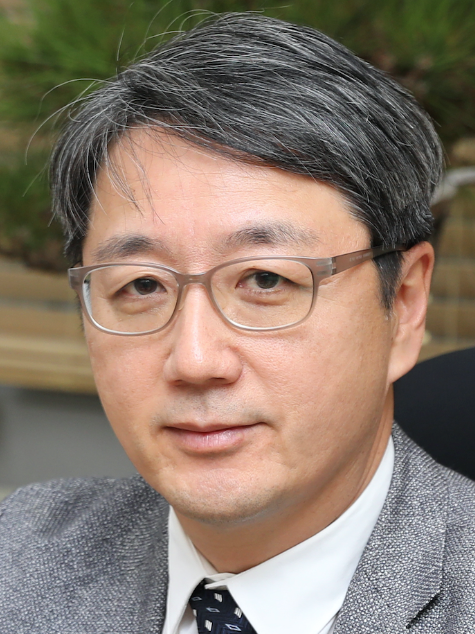 Joonhyuk Kang