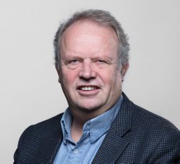 Arne J. Berre