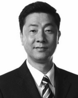 Yuezeng Su