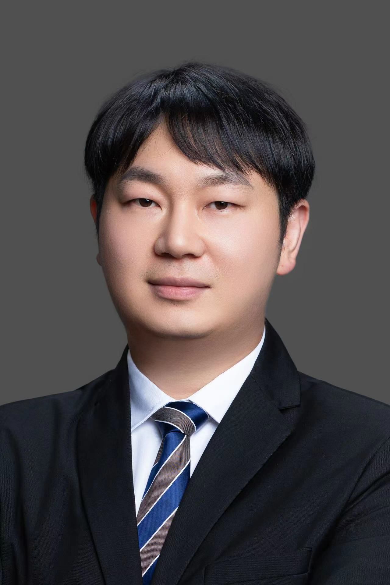 Yiming Wu