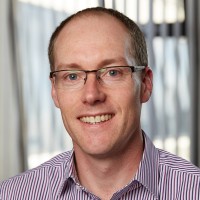 Neil Reeves