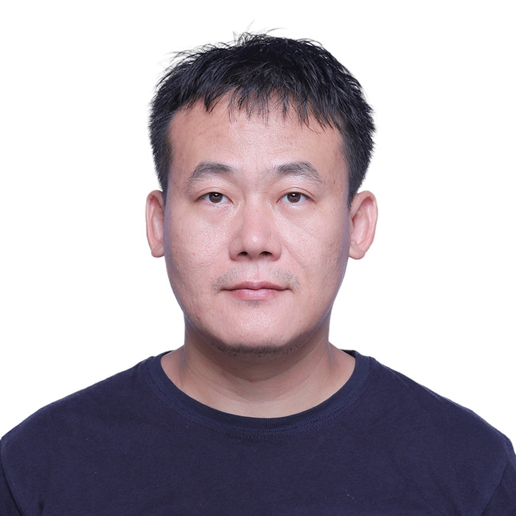 Xiaoliang Wang
