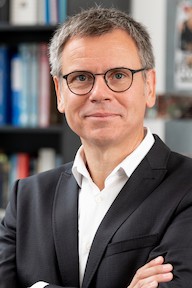 Ulrich Simon
