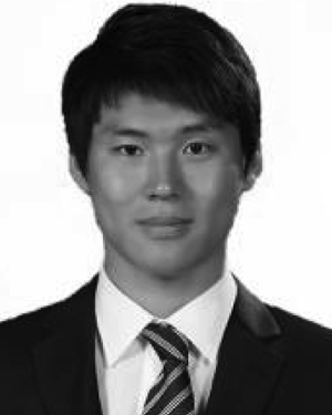 Yong Jin Lee