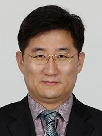 Jee Bum Lee