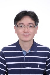 Lee Kuang-Yung