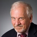 Robert L Buchanan