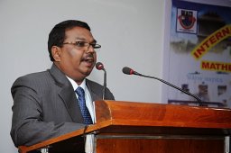 Prof.M.LELLIS THIVAGAR