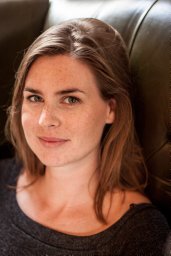 Lara M Wierenga