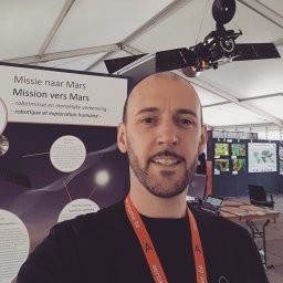 M. Dierckxsens