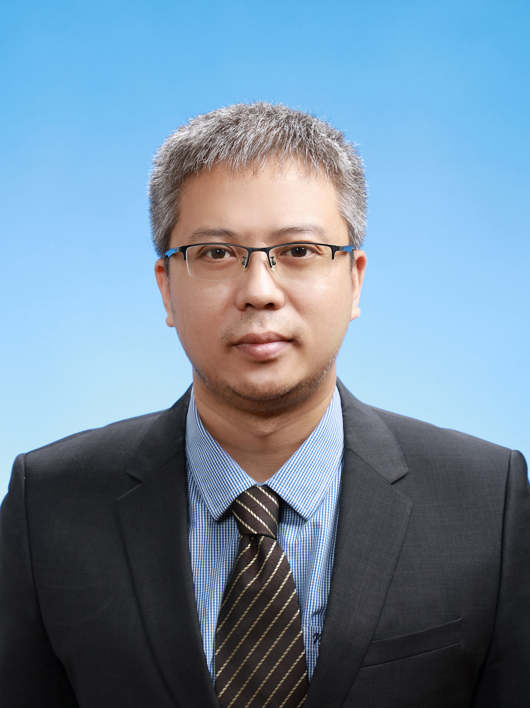 Jie Guo