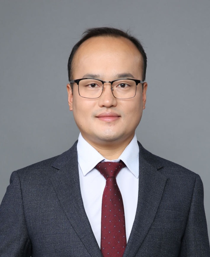 Junsheng Ye