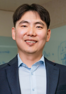 Hwanjo Yu