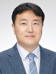 Jaesung Lee