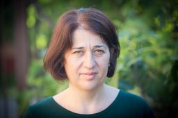 Hajnalka Laczko-Dobos