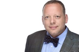 Bernd H Zinselmeyer