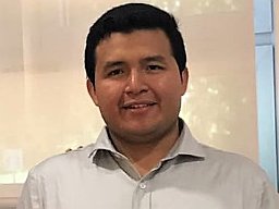 Eduardo Flores