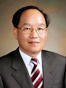 Kwyro Lee