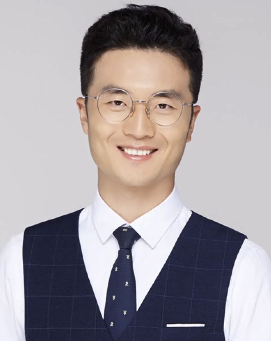 Zhanxing Zhu
