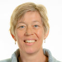 Lavina C Snoek