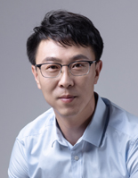 Yongfei Hu