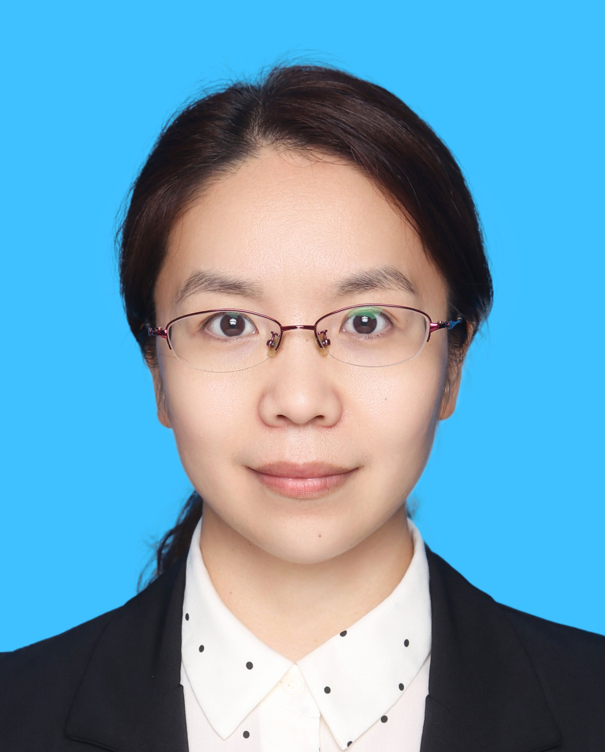 Lingyan Feng
