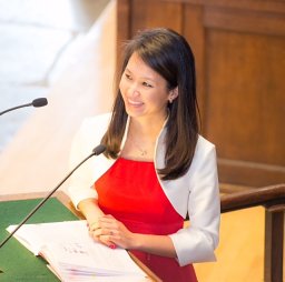 Arlene Leonie Oei