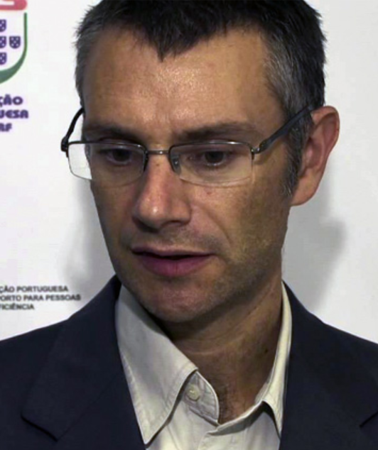 Christopher Carling