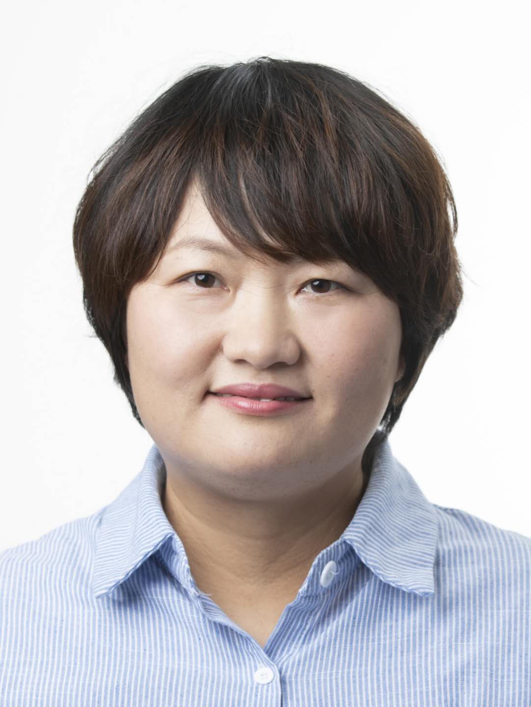 E Zhou
