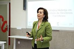M. Pilar Velez