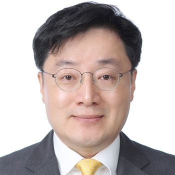 Chul Won Choi