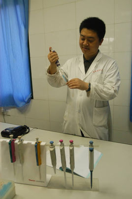 Xueqing Liu