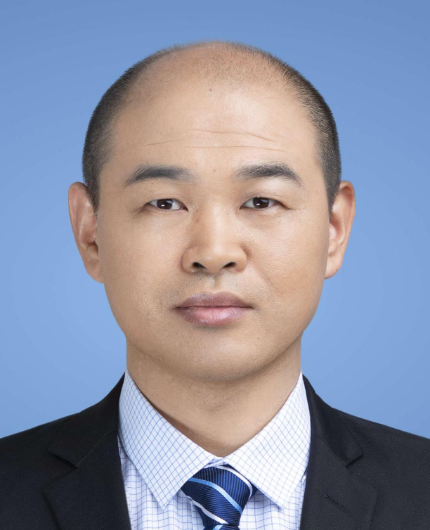 Zhiguo Zhang