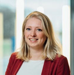 Anne C Berends