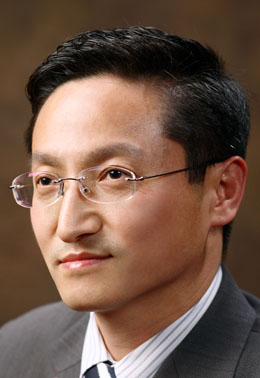Yun-Bae Kim
