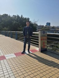 Longyu Zhou