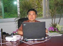 Long Yi