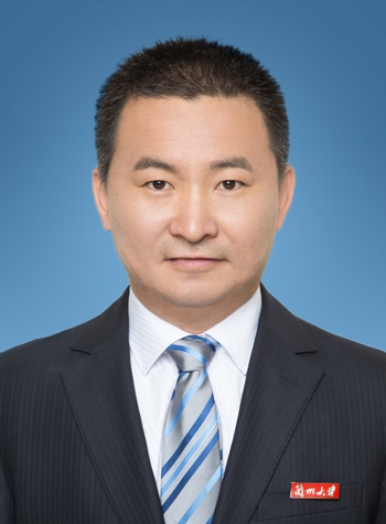 Yi Yang