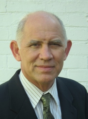 Bruce Lloyd Kutter