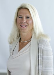 Laura M Borgelt