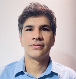 Thiago A. Simões