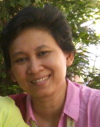 E. Elsa Herdiana Murhandarwati